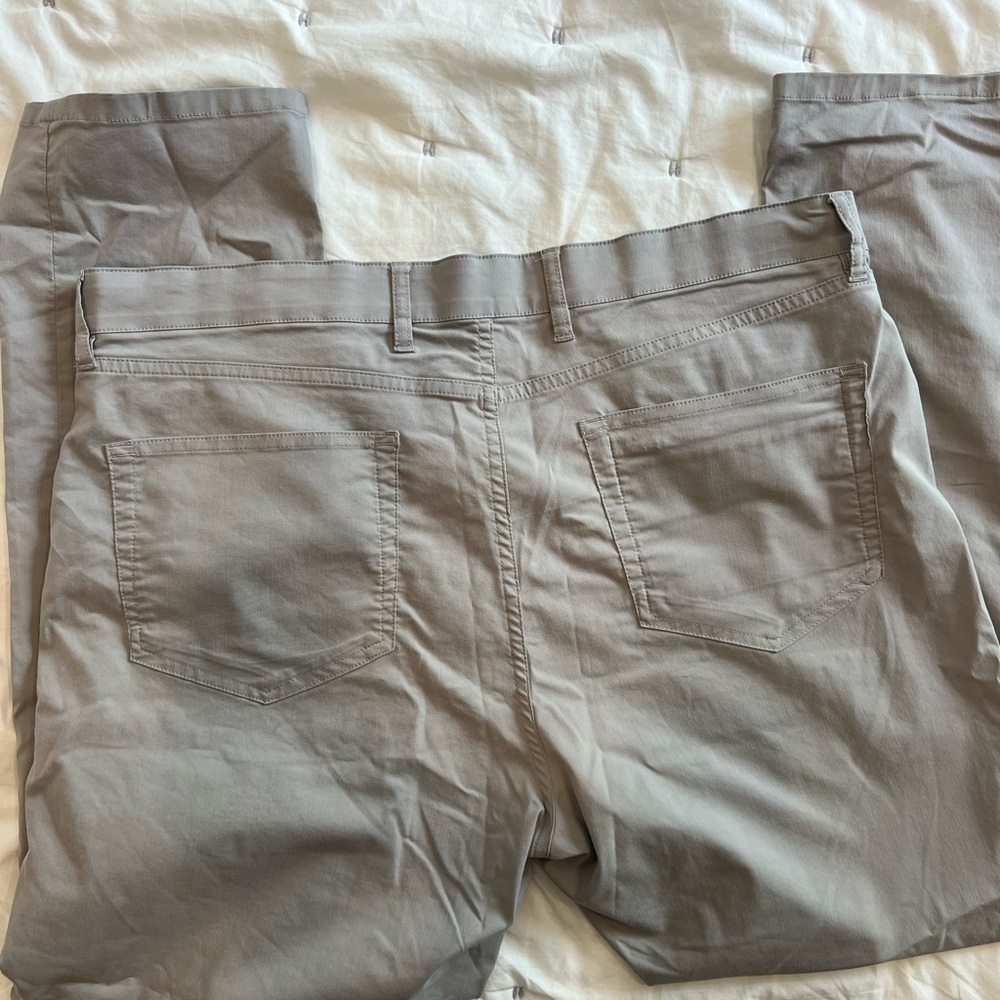 NWOT Faherty Movement 5-Pocket Pant - Picture 6 of 9